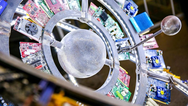云服务器与物理机运维：差异解析与优化策略